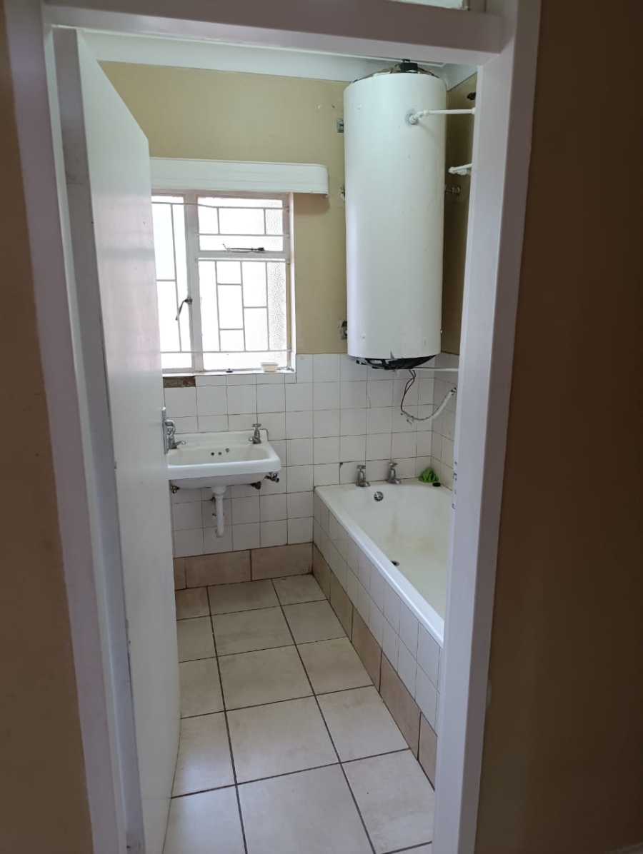 1 Bedroom Property for Sale in Navalsig Free State